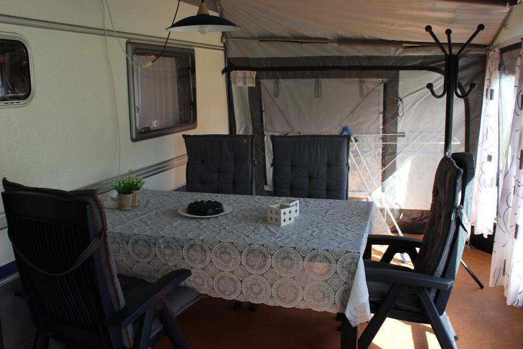 Caravan 'T Koekoeksnest Aagtekerke Room photo